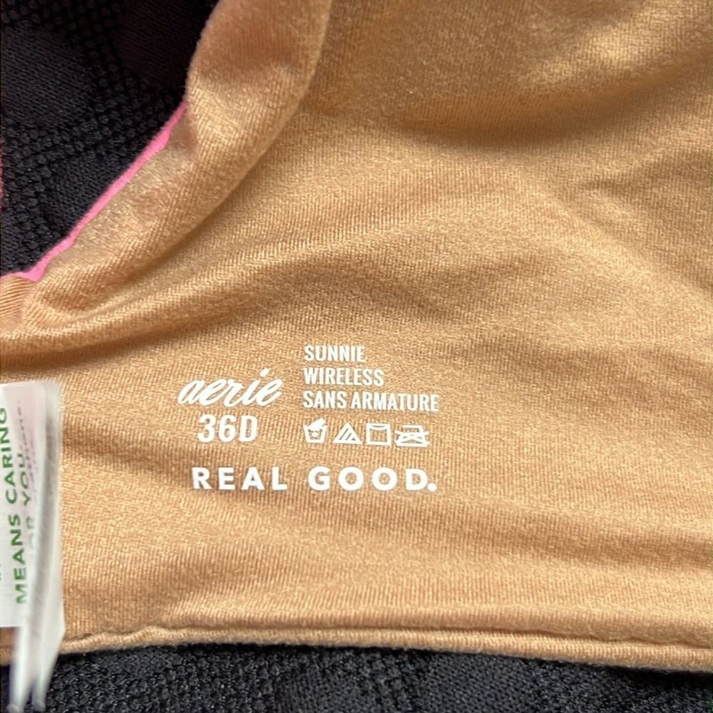 Aerie Sunnie Wireless Nude T-Shirt Bra 36D - Picture 5 of 7
